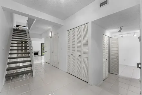 3908 S Ocean Boulevard Highland Beach FL 33487