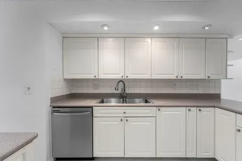 3908 S Ocean Boulevard Highland Beach FL 33487