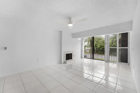 3908 S Ocean Boulevard Highland Beach FL 33487