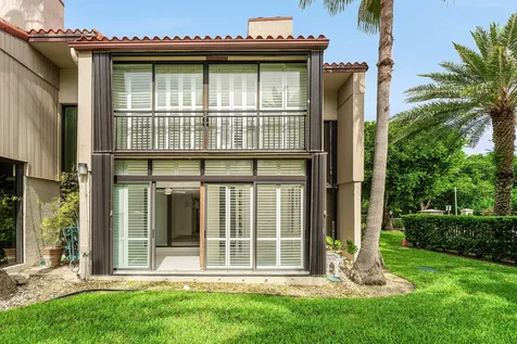 3908 S Ocean Boulevard Highland Beach FL 33487