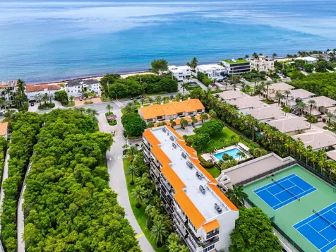 3908 S Ocean Boulevard Highland Beach FL 33487