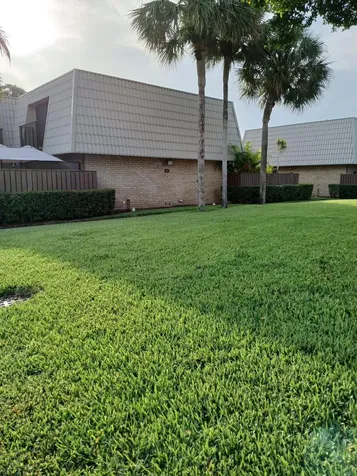 5812 58th Way West Palm Beach FL 33409