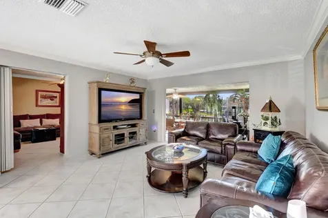 21214 Lago Circle Boca Raton FL 33433