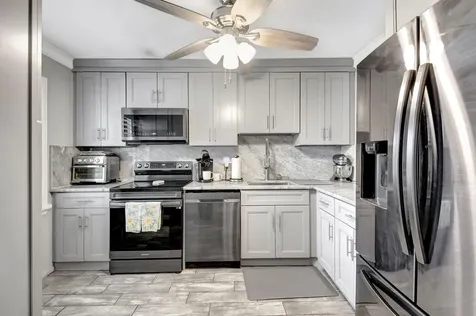 21214 Lago Circle Boca Raton FL 33433