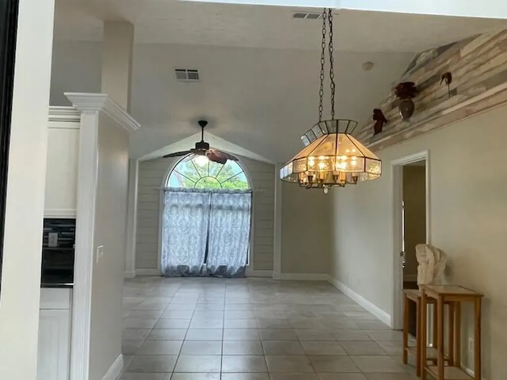 618 SE Streamlet Avenue Port St Lucie FL 34983