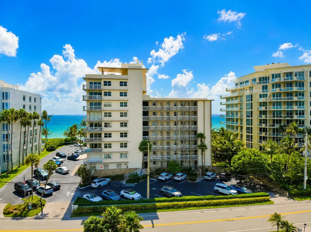 1069 Hillsboro Mile Hillsboro Beach FL 33062