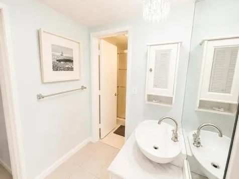 1069 Hillsboro Mile Hillsboro Beach FL 33062