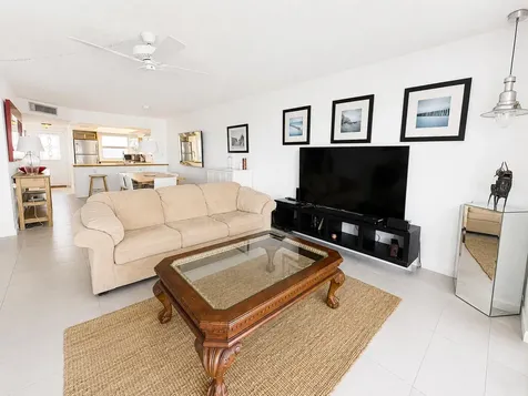 1069 Hillsboro Mile Hillsboro Beach FL 33062
