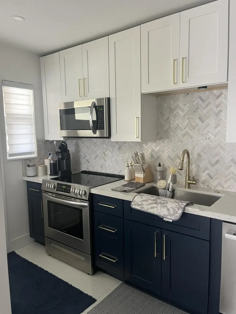 2701 NE 1st Street Pompano Beach FL 33062
