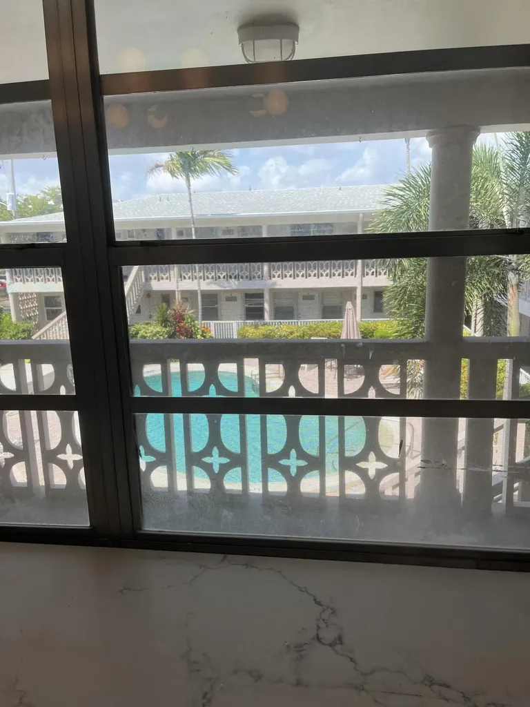 2701 NE 1st Street Pompano Beach FL 33062