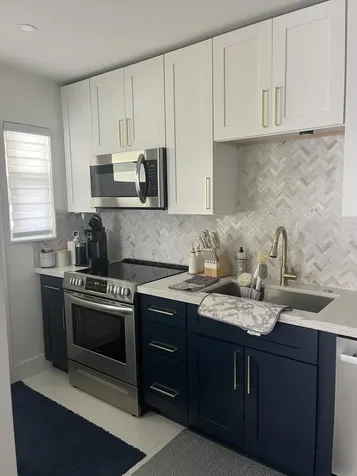 2701 NE 1st Street Pompano Beach FL 33062