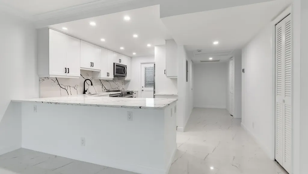 3000 N Palm Aire Drive Pompano Beach FL 33069