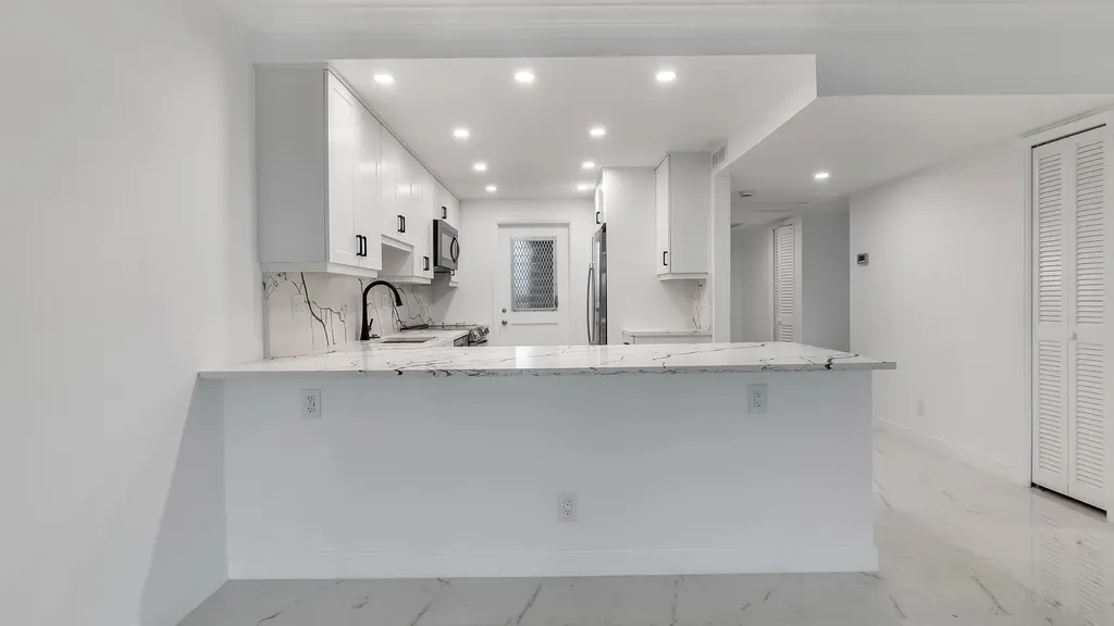 3000 N Palm Aire Drive Pompano Beach FL 33069