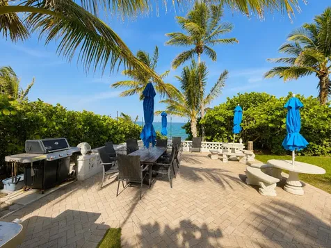 1069 Hillsboro Mile Hillsboro Beach FL 33062