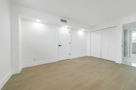 5301 NW 2nd Avenue Boca Raton FL 33487