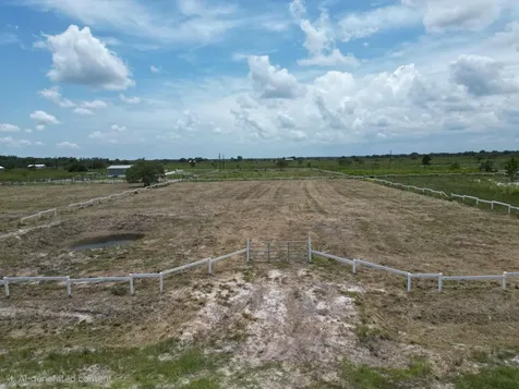 20276 NW 250th Street Okeechobee FL 34972