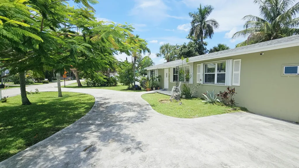 911 Burch Drive West Palm Beach FL 33415