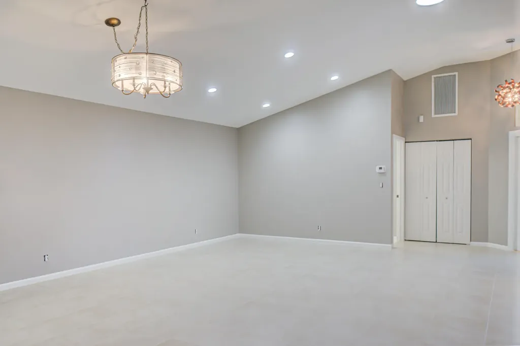 7774 Stirling Bridge Boulevard S Delray Beach FL 33446