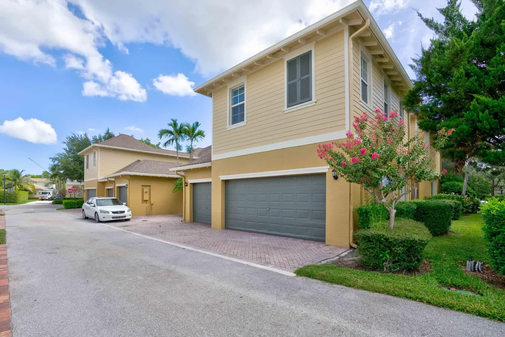 158 W Thatch Palm Circle Jupiter FL 33458