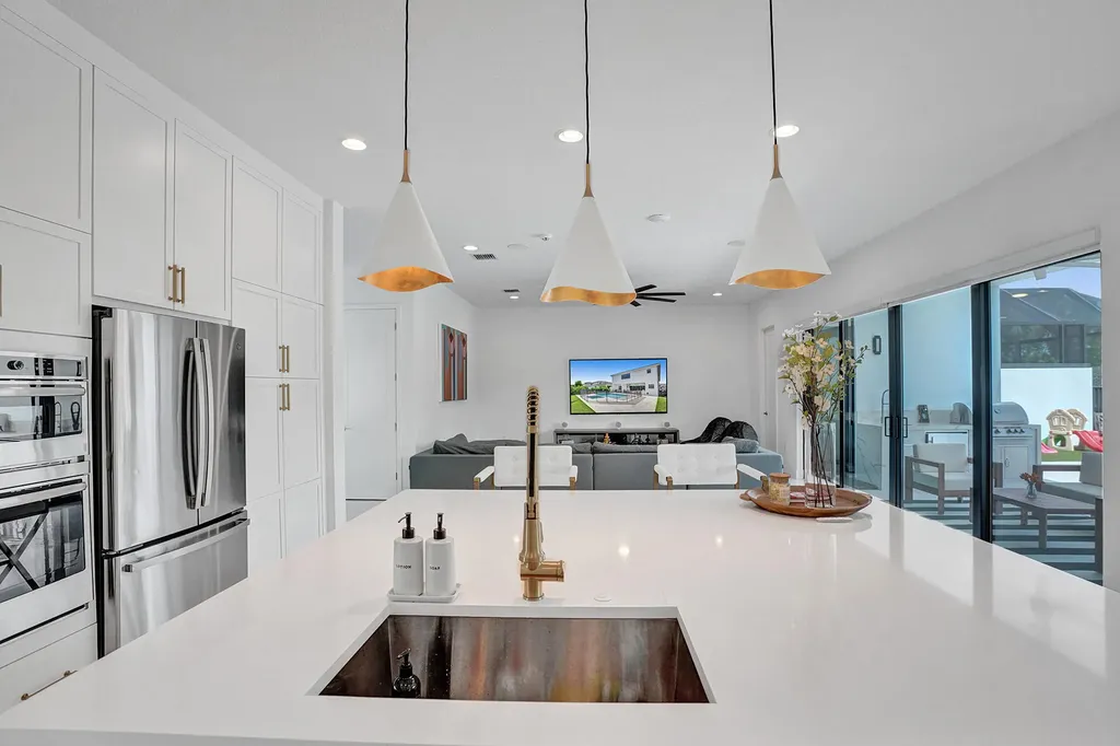 17523 Rainstream Boca Raton FL 33496