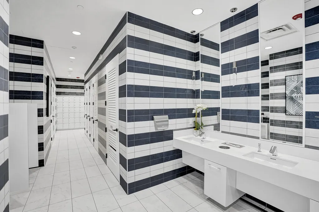 17523 Rainstream Boca Raton FL 33496