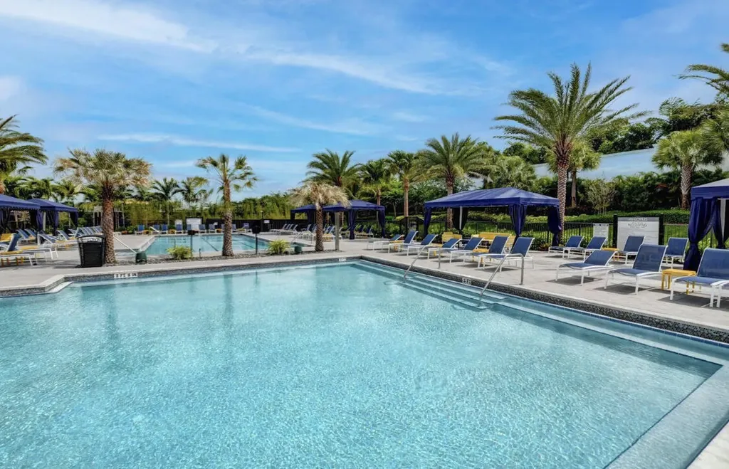 17523 Rainstream Boca Raton FL 33496