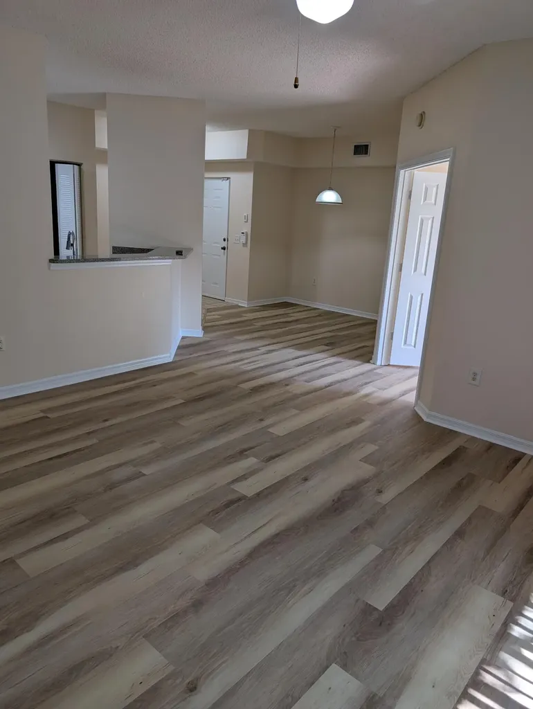 350 Crestwood Circle Royal Palm Beach FL 33411