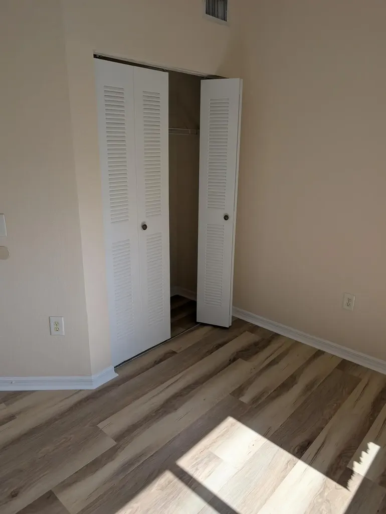 350 Crestwood Circle Royal Palm Beach FL 33411