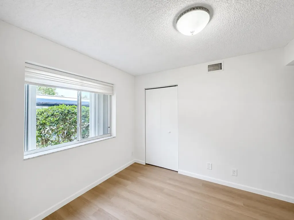 340 NW 67th Street Boca Raton FL 33487