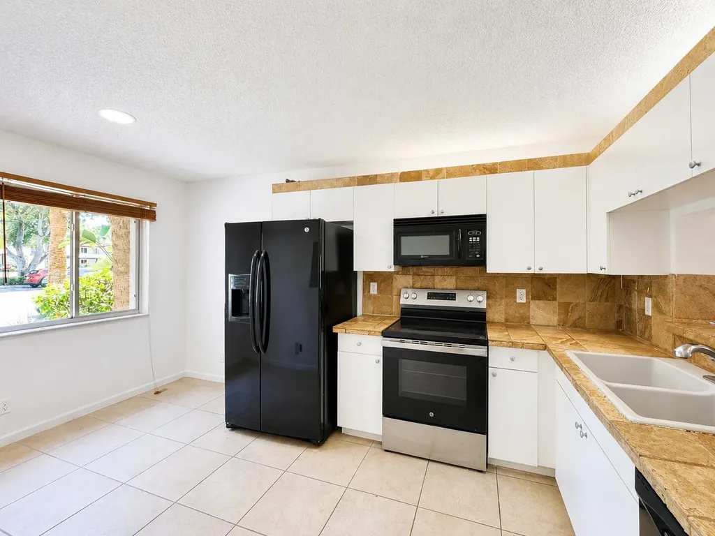340 NW 67th Street Boca Raton FL 33487