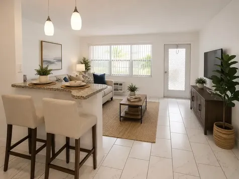 76 Cambridge D West Palm Beach FL 33417