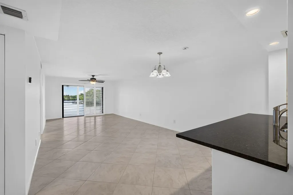 313 Lake Circle North Palm Beach FL 33408