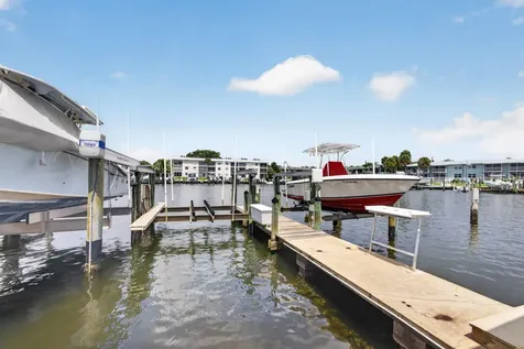 313 Lake Circle North Palm Beach FL 33408