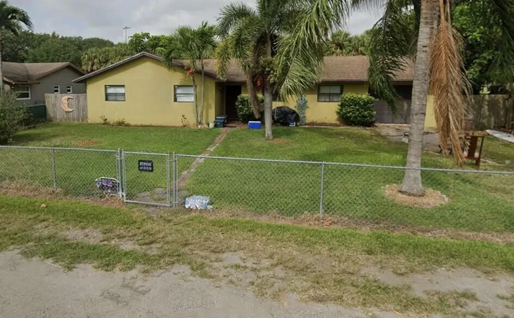 6663 Rigger Road Lake Worth FL 33462