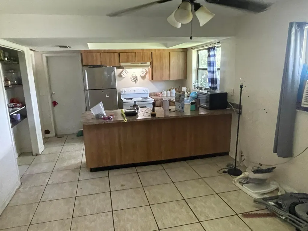 6663 Rigger Road Lake Worth FL 33462