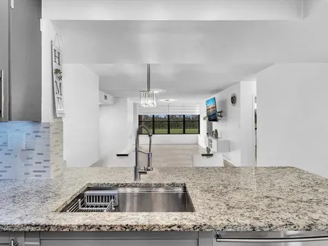 2659 Carambola Circle N Coconut Creek FL 33066