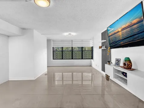 2659 Carambola Circle N Coconut Creek FL 33066