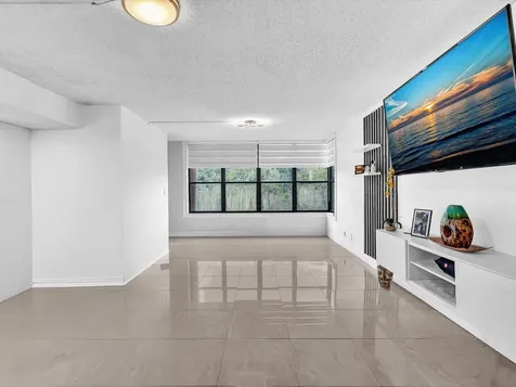 2659 Carambola Circle N Coconut Creek FL 33066