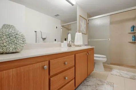 2800 N Ocean Singer Island FL 33404