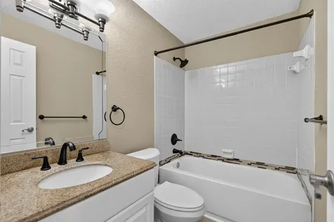 166 Raintree Jupiter FL 33458