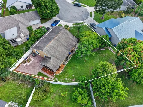 166 Raintree Jupiter FL 33458