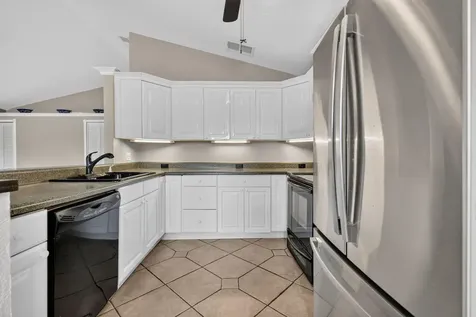 166 Raintree Jupiter FL 33458