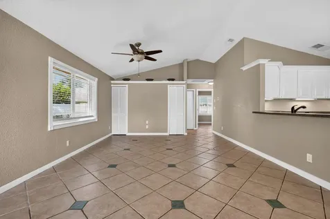 166 Raintree Jupiter FL 33458