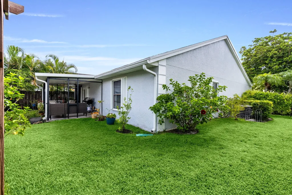 1599 Bayridge Place Wellington FL 33414