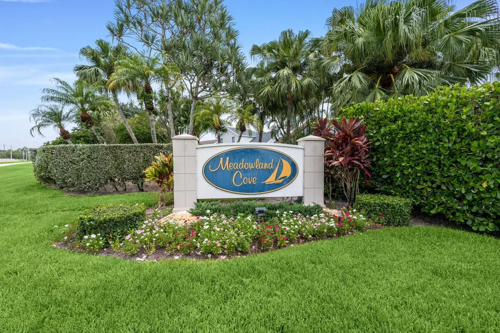 1599 Bayridge Place Wellington FL 33414