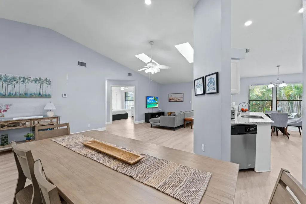 1599 Bayridge Place Wellington FL 33414