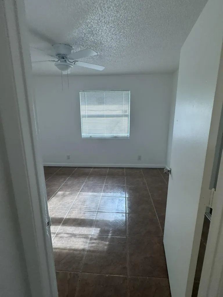 4356 Maine Street Lake Worth FL 33461