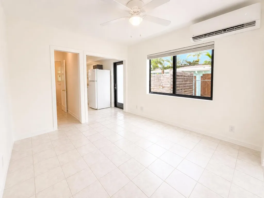 1724 NE 17th Street Fort Lauderdale FL 33305
