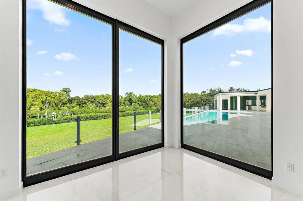8309 SE Rivers Edge Street Jupiter FL 33458