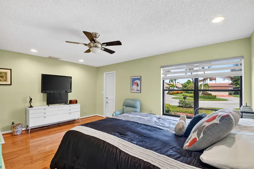 5791 Lakeview Mews Place Boynton Beach FL 33437